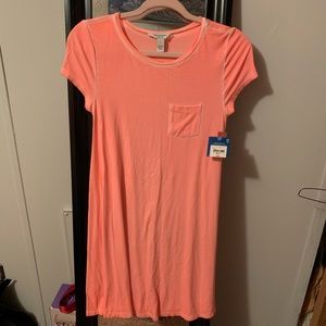 T shirt dress. pink. SMALL (Juniors)